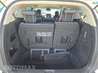 2025 Kia Carnival MPV LXS 121.7" WB - miniatura 17