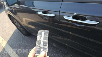 2025 Kia Carnival MPV LXS 121.7" WB - miniatura 27