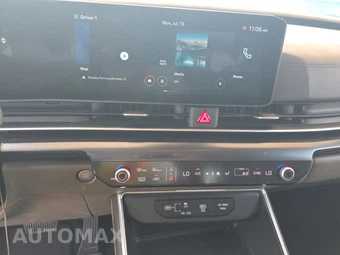 2025 Kia Carnival MPV LXS 121.7" WB - miniatura 11