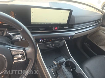 2025 Kia Carnival MPV LXS 121.7" WB - miniatura 11