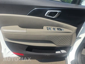 2025 Kia Carnival MPV LXS 121.7" WB - miniatura 9