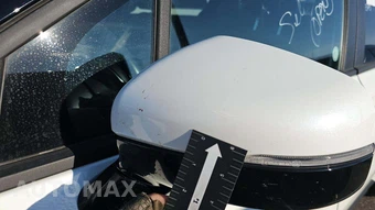 2025 Kia Carnival MPV LXS 121.7" WB - miniatura 21