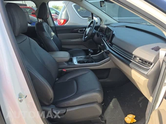 2025 Kia Carnival MPV LXS 121.7" WB - miniatura 8