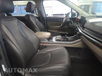 2025 Kia Carnival MPV LXS 121.7" WB - miniatura 8