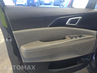 2025 Kia Carnival MPV LXS 121.7" WB - miniatura 9