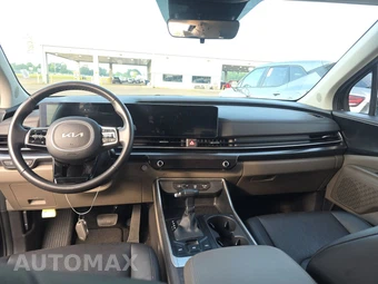 2025 Kia Carnival MPV LXS 121.7" WB - miniatura 11