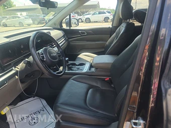 2025 Kia Carnival MPV LXS 121.7" WB - miniatura 7