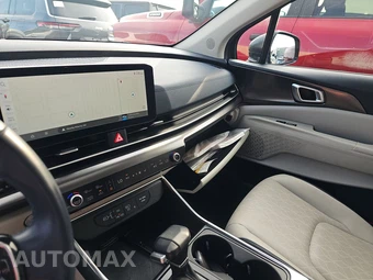 2025 Kia Carnival MPV SX 121.7" WB - miniatura 11