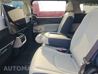 2025 Kia Carnival MPV SX 121.7" WB - miniatura 13