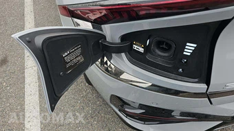 2025 Kia EV6 GT-Line - miniatura 17