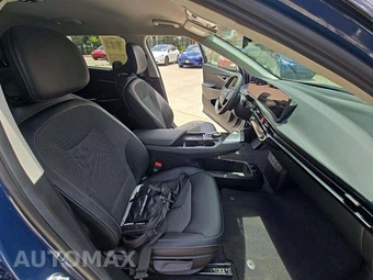 2025 Kia EV6 Light - miniatura 15