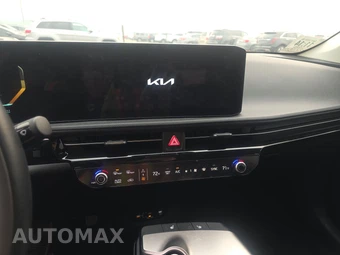 2025 Kia EV6 Light - miniatura 11
