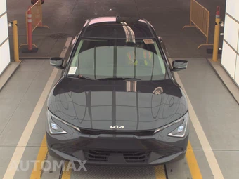 2025 Kia EV6 Light - miniatura 2
