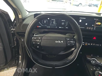 2025 Kia EV6 Light Long Range - miniatura 10