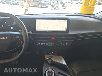 2025 Kia EV6 Light Long Range - miniatura 11