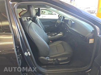 2025 Kia EV6 Light Long Range - miniatura 8