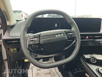 2025 Kia EV6 Light Long Range - miniatura 10
