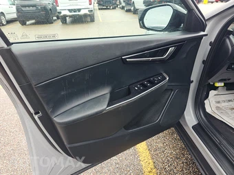 2025 Kia EV6 Light Long Range - miniatura 9