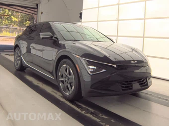 2025 Kia EV6 Light Long Range - miniatura 3