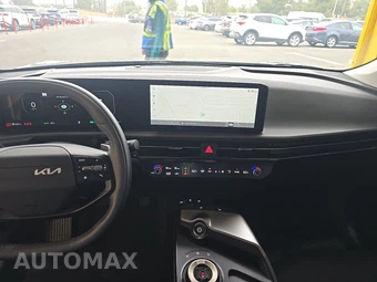 2025 Kia EV6 Light Long Range - miniatura 11