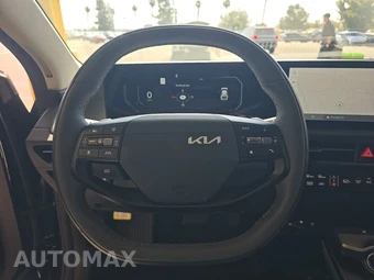 2025 Kia EV6 Light Long Range – miniatura 10