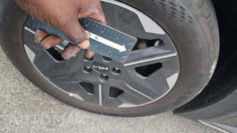 2025 Kia EV6 Light Long Range – miniatura 25