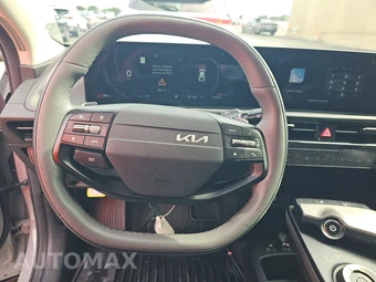 2025 Kia EV6 Light Long Range - miniatura 10