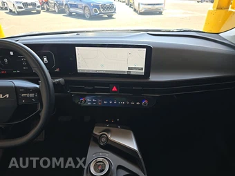 2025 Kia EV6 Light Long Range - miniatura 11
