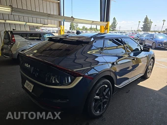 2025 Kia EV6 Light Long Range - miniatura 4