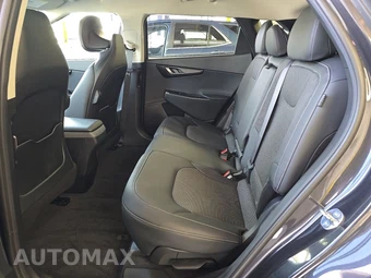 2025 Kia EV6 Light Long Range - miniatura 13
