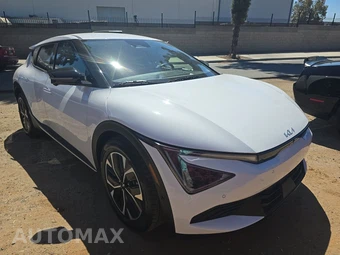 2025 Kia EV6 Light Long Range - miniatura 3