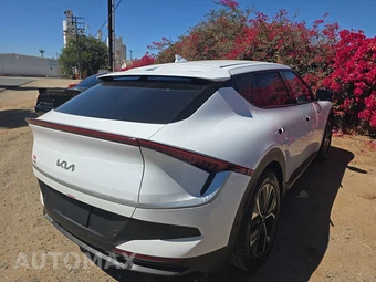 2025 Kia EV6 Light Long Range - miniatura 4