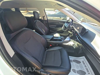 2025 Kia EV6 Light Long Range - miniatura 8