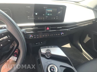 2025 Kia EV6 Light Long Range – miniatura 11