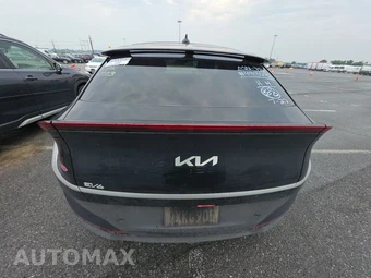 2025 Kia EV6 Light Long Range - miniatura 16