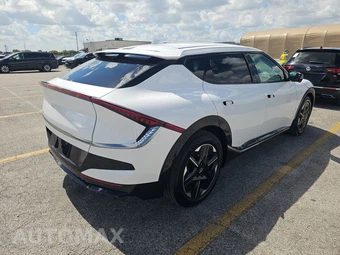 2025 Kia EV6 Wind - miniatura 4