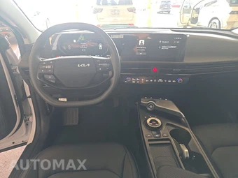 2025 Kia EV6 Wind - miniatura 11