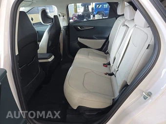 2025 Kia EV6 Wind – miniatura 13