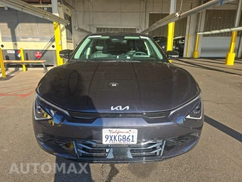 2025 Kia EV6 Wind - miniatura 2