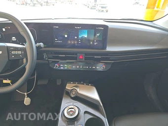 2025 Kia EV6 Wind – miniatura 11