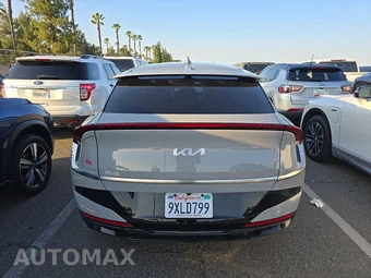 2025 Kia EV6 Wind - miniatura 5