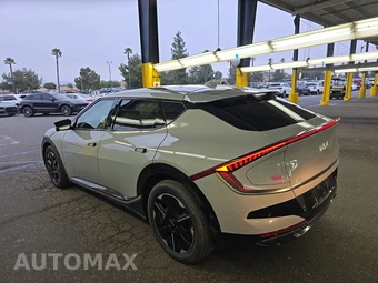 2025 Kia EV6 Wind - miniatura 6