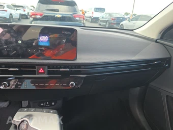 2025 Kia EV6 Wind – miniatura 11