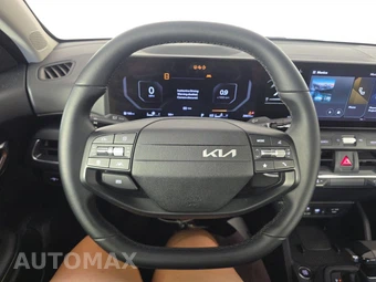 2025 Kia K4 EX - miniatura 10