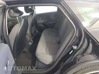 2025 Kia K4 EX - miniatura 13