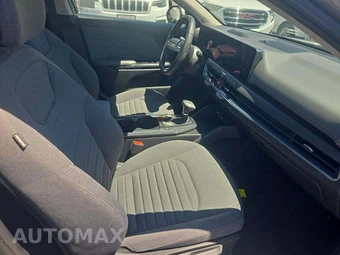 2025 Kia K4 EX - miniatura 15