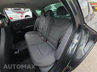 2025 Kia K4 EX - miniatura 13