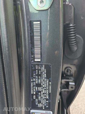 2025 Kia K4 EX - miniatura 5