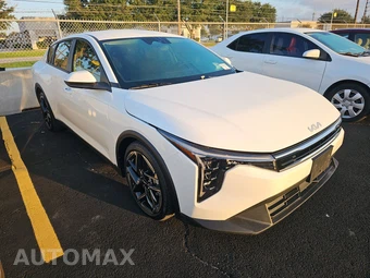 2025 Kia K4 EX - miniatura 3