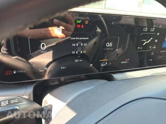 2025 Kia K4 EX - miniatura 9